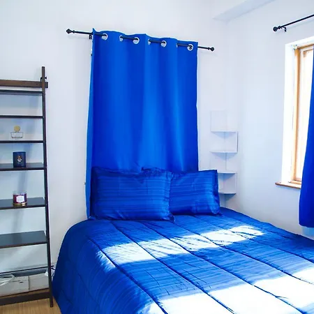 Brightonbeach-Comfy Room-Close Ocean